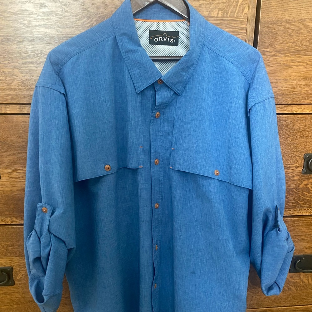 Orvis XL blue button down